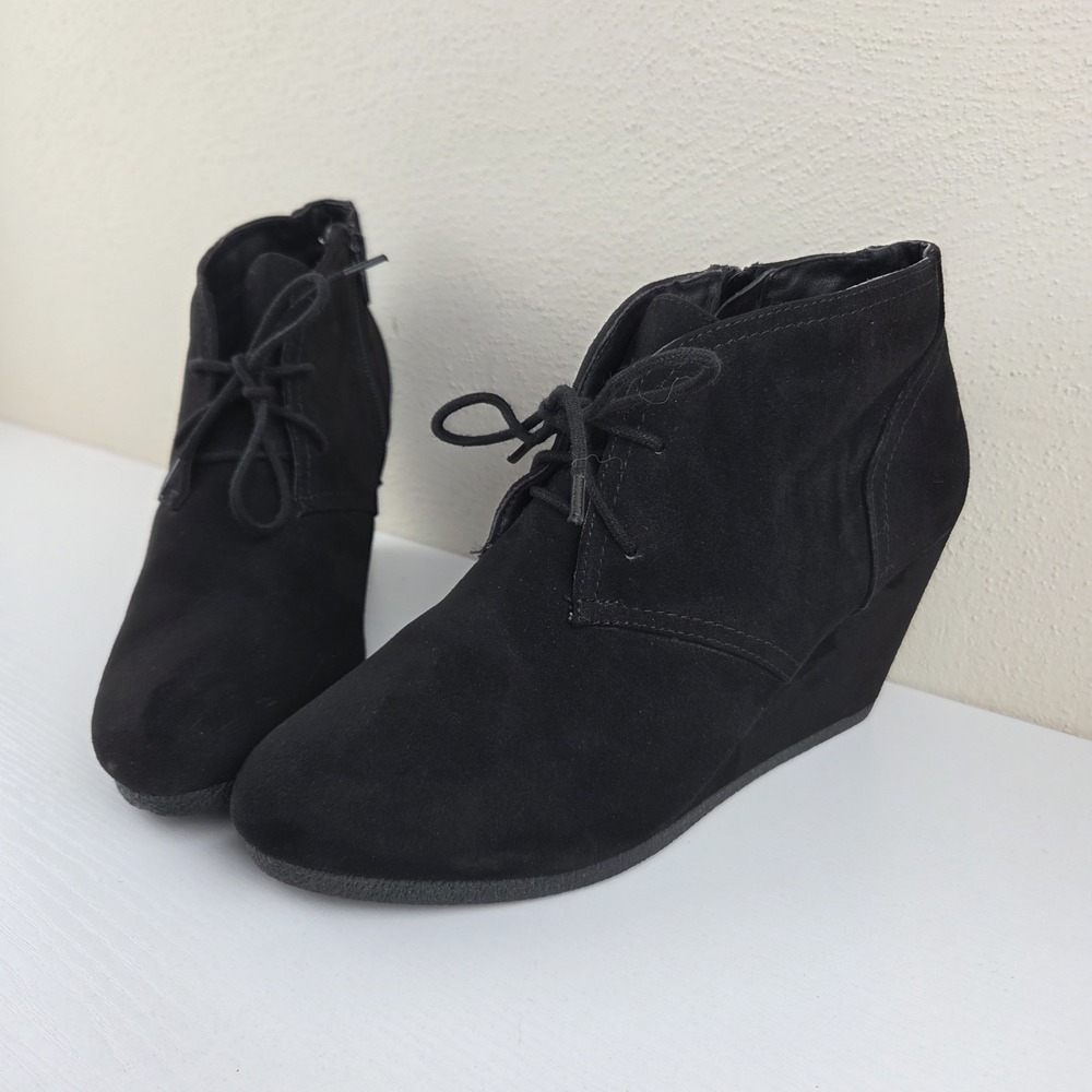 Universal Thread Womens Bessie‎ Ankle Booties Faux Suede Wedge Zipper Black 8.5